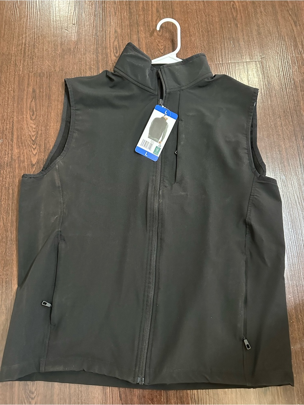 32 Degrees Black Softshell Vest with Full Zip